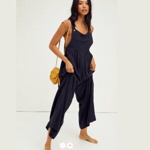 Free People Sun-Drenched Overalls in Black (Small/Small Petite) Worn Once!